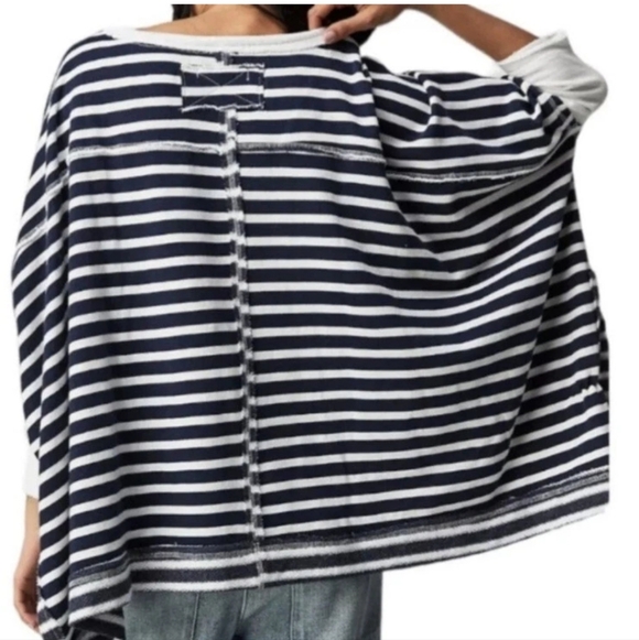 Free People We The Free Main Squueze Navy White Striped Poncho V Neck Pullover S - Picture 3 of 9